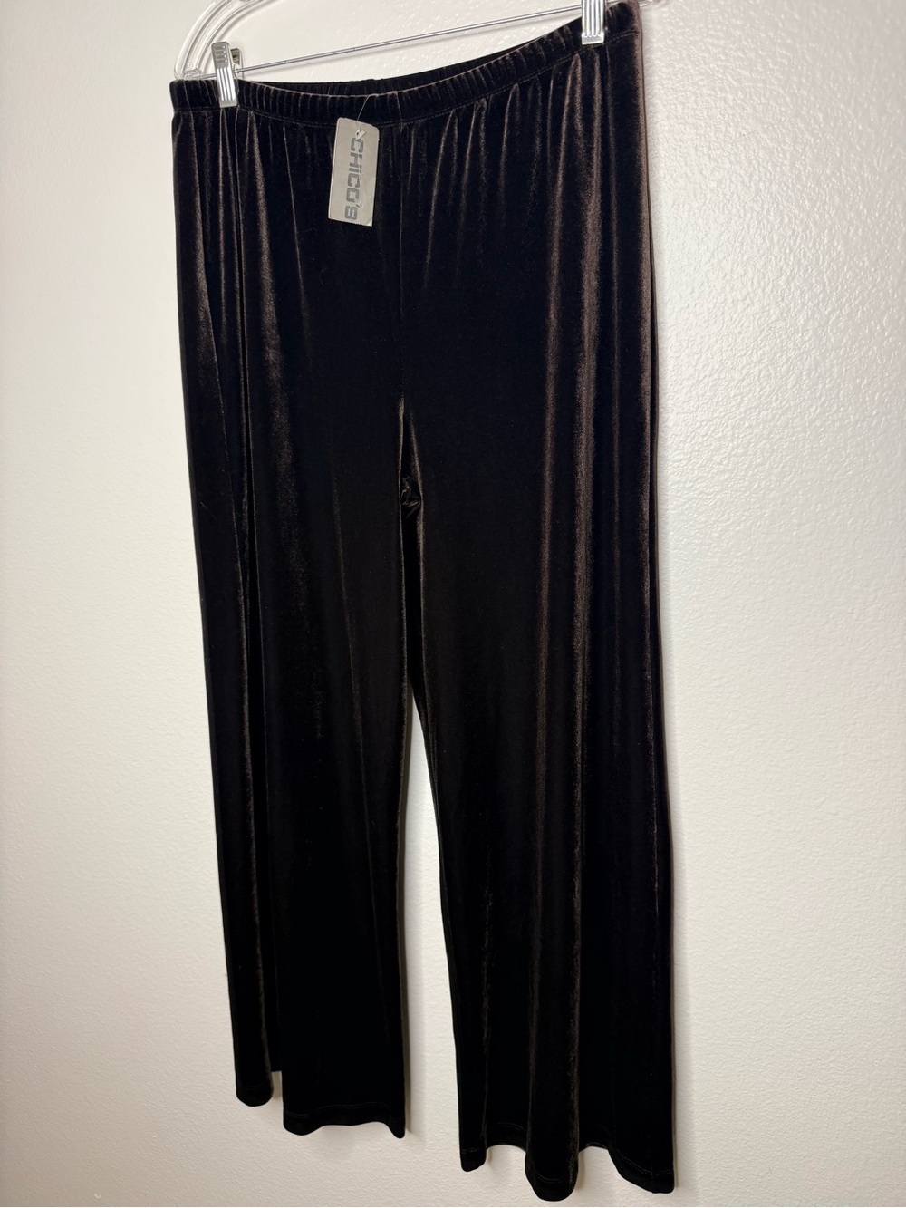 NEW CHICO’s Brown Velvet Pants LG | 30” Inseam - Picture 4 of 9